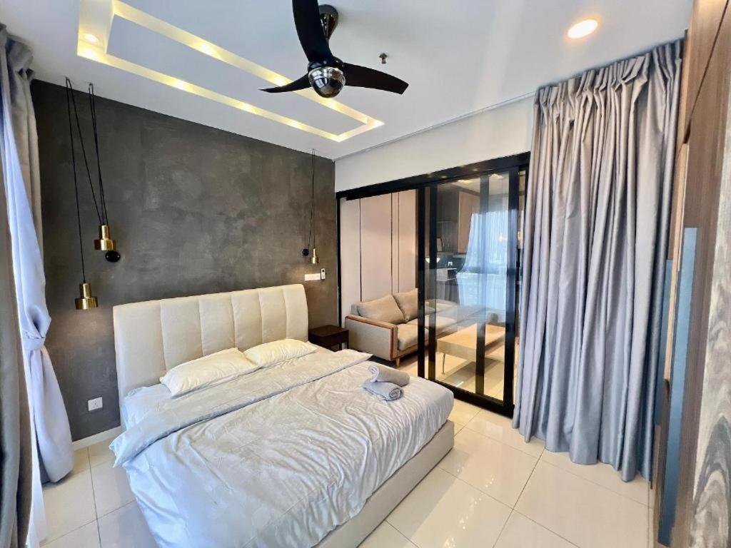 Highpark Suites In Petaling Jaya, Kelana Jaya By Plush Kampong Baharu Sungai Way 외부 사진