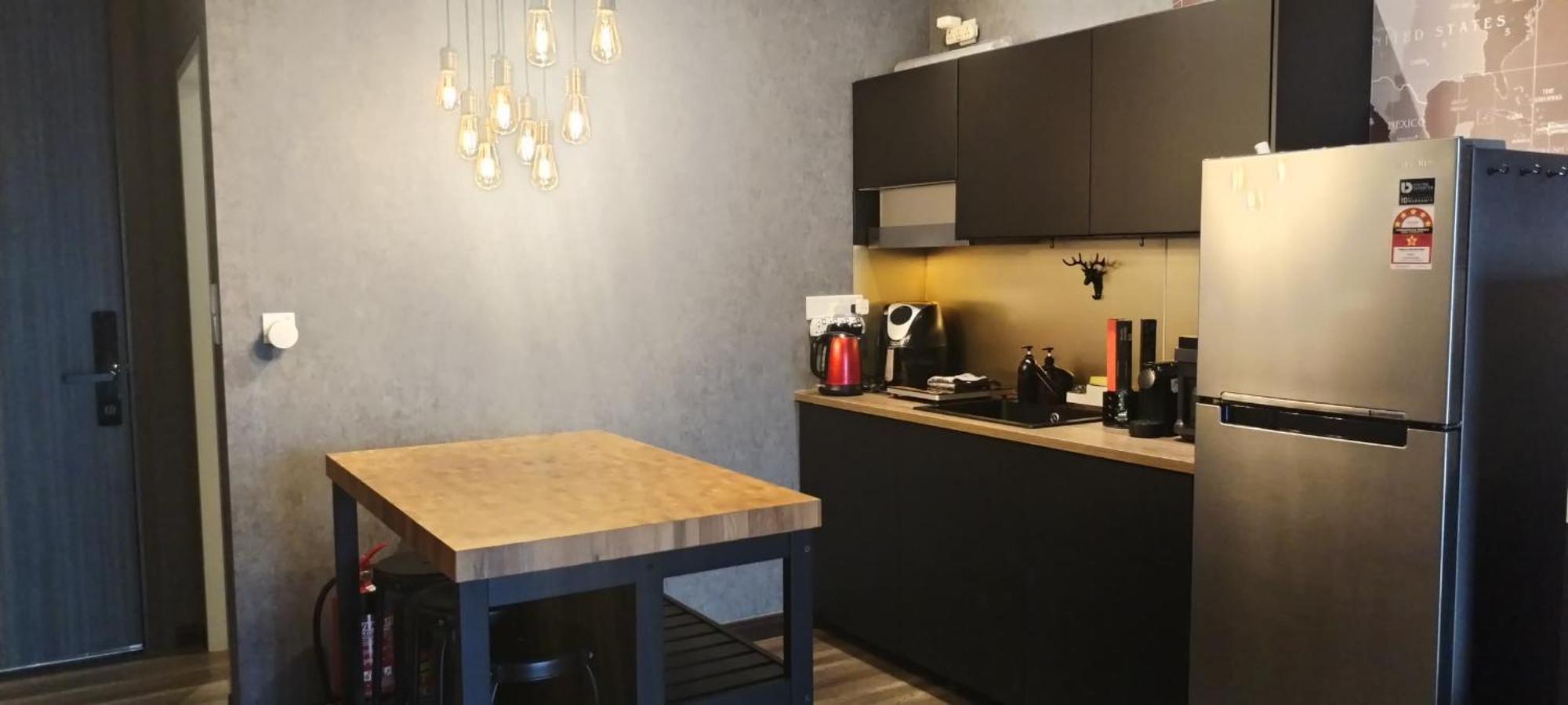 Highpark Suites In Petaling Jaya, Kelana Jaya By Plush Kampong Baharu Sungai Way 객실 사진
