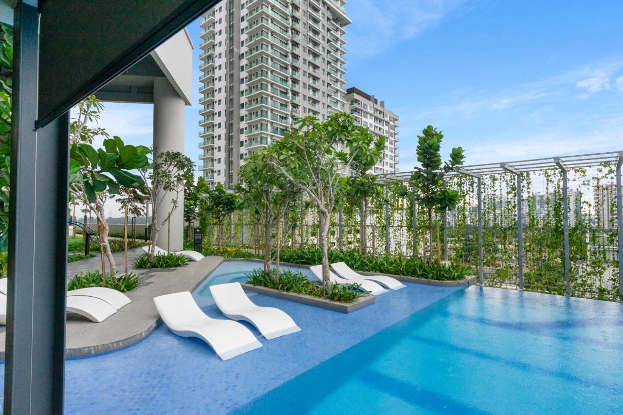 Highpark Suites In Petaling Jaya, Kelana Jaya By Plush Kampong Baharu Sungai Way 외부 사진